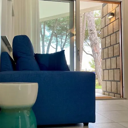 Apartmán Seafront Apartments1 D'olivo Al Mare